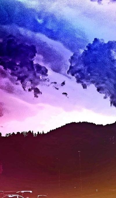 Nuvole colorate.